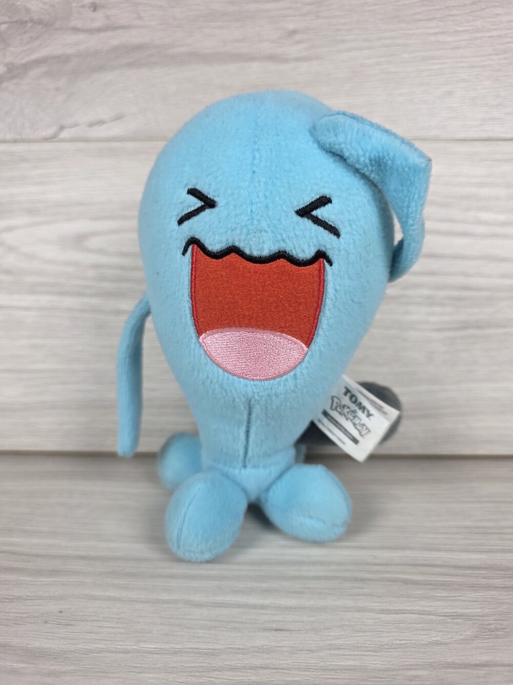Pokémon TOMY Wobbuffet Plush Light Blue Character 8" SU37